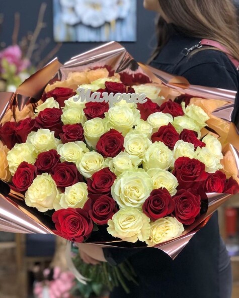 Букет из 51 розы "Счастье"
