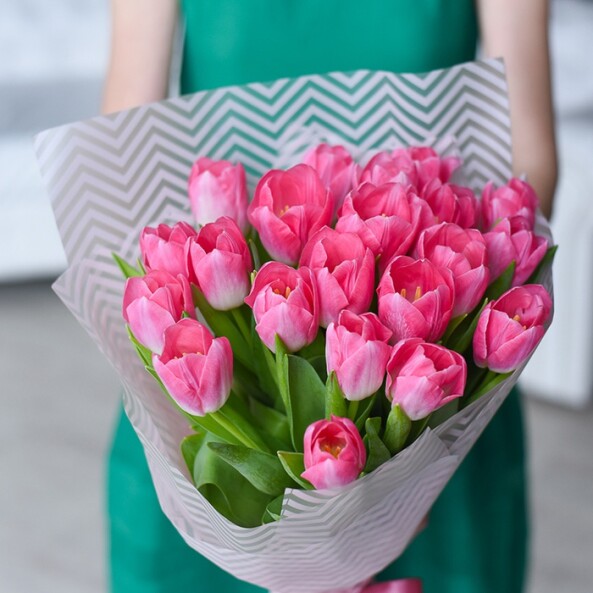 21 розовый тюльпан